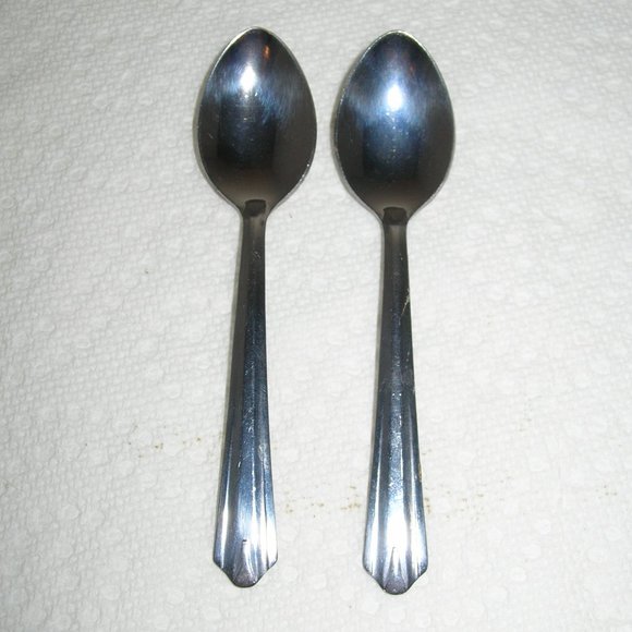 2 Vintage HB Co BABY Childs SPOONS Tea Solid Stainless 4.5"L NEW  F - Picture 2 of 4